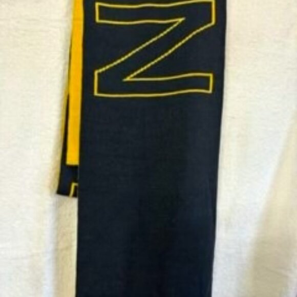 Nautica navy and yellow logo scarf in acrylic - Picture 1 of 5